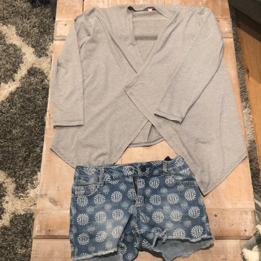 Striped cardigan & patterned shorts